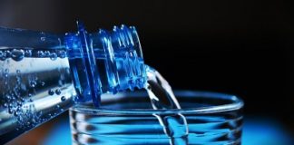 Acqua calda al mattino