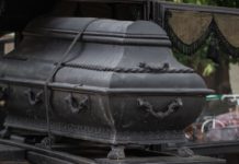 Bara rapporto con cadavere