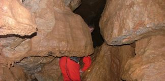 Grotta speleologa