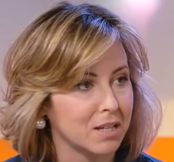 Giulia Grillo panetone M5s pandoro Pd