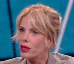 Alessia Marcuzzi isola dei famosi