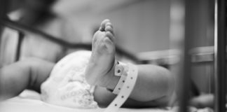 Bambina non ha otite ma raro cancro cervello