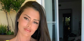 Eva Padlock ombrellina Instagram