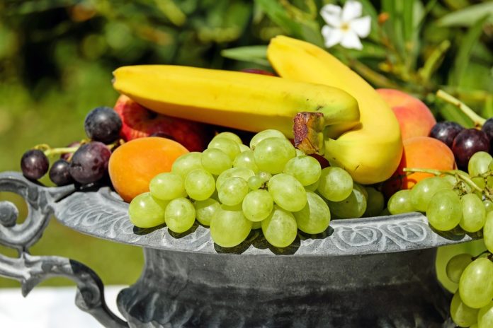 Frutta mangiarla dopo i pasti non fa male