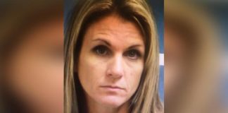 Mamma fa sesso con i fidanzati delle figlie