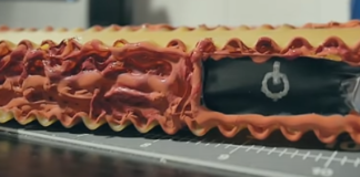 computer fatto di pasta