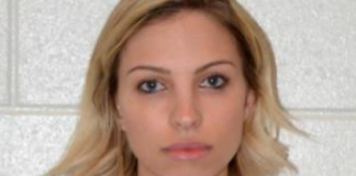 Insegnante fa sesso con alunno 13enne