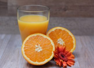 Succo di arancia