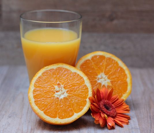 Succo di arancia
